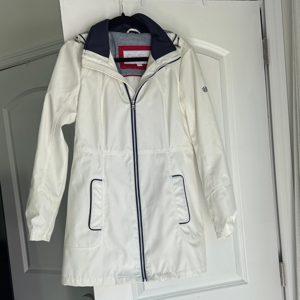 Jessica Simpson White Hooded Jacket with removable hood
